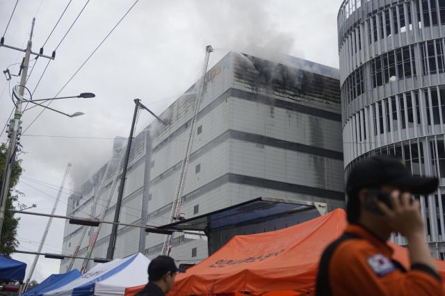 A fire at Coupang fulfilment center in Incheon was completely extinguished after five days AJP Han Jun-gu July 20 2026