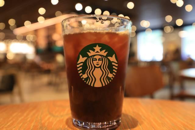 Police raid Starbucks Korea in Tank Day, questioning Shinsegaes internal audit