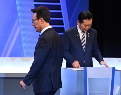 민주당 전대 공방 격화…金 신천지 의혹 제기, 鄭 증거부터 내놔라