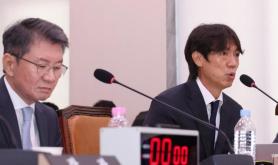 Police raid KFA as World Cup fiasco revives coach probe