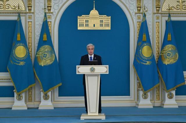 Kazakhstan starts 800km highway to Caspian ports