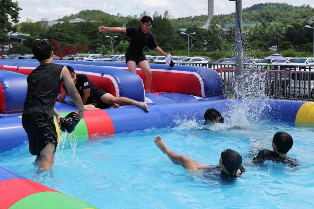 People enjoy the water at the Honey Jam Water Park in Nowon District northern Seoul on July 29 2026 Aju Business Daily Yoo Na-hyun