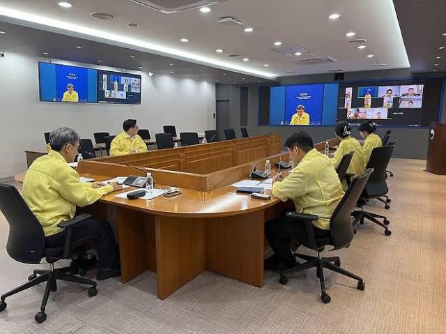 외교부는 6일 관계부처-공관 합동 상황점검회의를 열고 홍해·아덴만 해역 지역의 정세와 해적활동 동향을 공유하고 우리 선박·선원 피해 예방대책을 논의했다 사진외교부