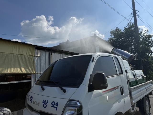 폭염 속 축산농가 피해 예방 총력사진서천군