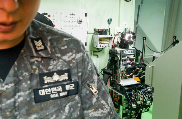 Can robots fill Koreas military ranks?