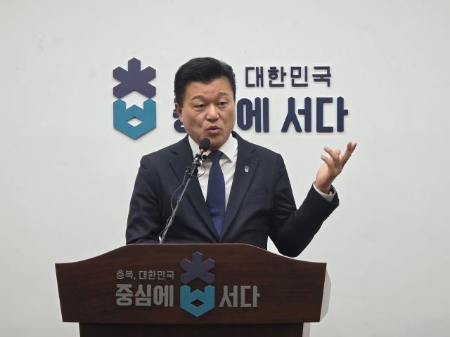 신용한 지사 사진강대웅 기자