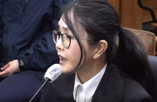 김건희, 로저비비에 가방 김기현 재판 출석…범죄 연상시키지 말라