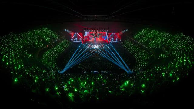 Fans light up Impact Arena during 2026 NCT JNJM FANMEETING TOUR DUALITY BANGKOK in Bangkok Aug 7-9 2026 Courtesy of SM Entertainment