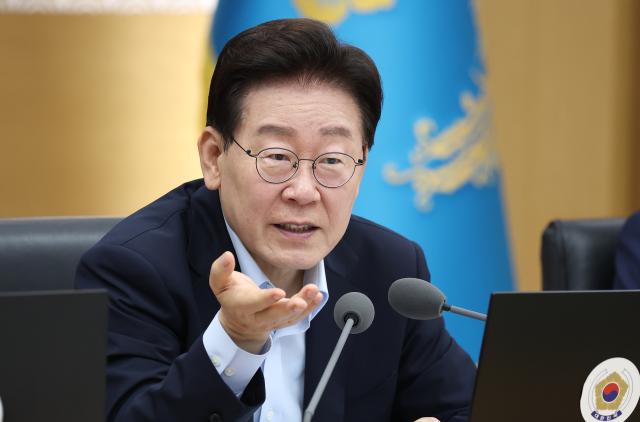 이재명 대통령이 11일 정부세종청사에서 열린 국무회의에서 발언하고 있다 사진연합뉴스