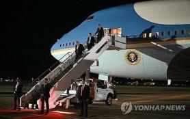 Trump thực hiện cuộc tẩu thoát bí mật để tránh nguy cơ bị Iran ám sát, Air Force One đóng vai "mồi nhử" 