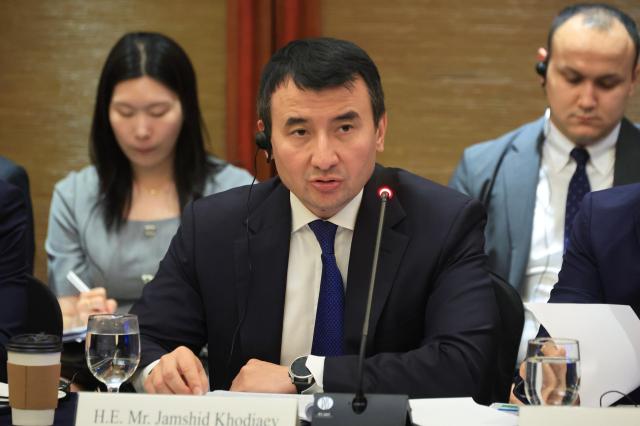 Uzbek Deputy Prime Minister Jamshid Khodjaev speaks at the Korea-Uzbekistan Business Roundtable at Lotte Hotel Seoul on Aug 11 2026 AJP Han Jun-gu 