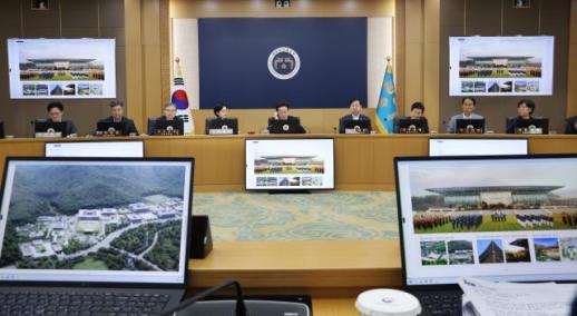 [데스크칼럼] 청사만 옮겨선 수도권 공화국 끝낼 수 없다