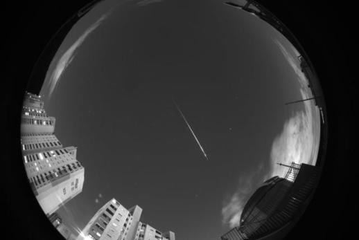 Lluvia de estrellas sin luz lunar: la lluvia de meteoros Perseidas alcanza su apogeo en la madrugada del 13 de agosto