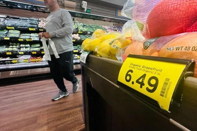 مؤشر الأسعار الاستهلاكية الأمريكي في يوليو يرتفع 0.1% شهريًا.. واحتمالية تثبيت أسعار الفائدة في سبتمبر تتصدر
