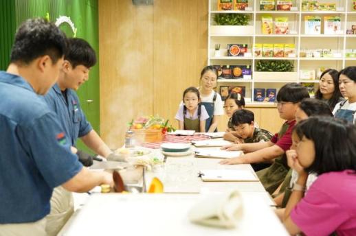 Pulmuone expande Tasteful Pulmuone con clases educativas para niños y familias