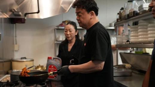 Baek Jong-won lleva salsas TBK a restaurantes estadounidenses para fortalecer expansión global
