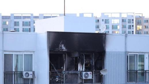 Incendio en apartamento de Seúl: fallecen una madre e hijo tras saltar del edificio en llamas