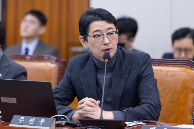 朱晋佑議員「選管委、投票集計に二重システム使用… 上級機関が修正権限を持つ」