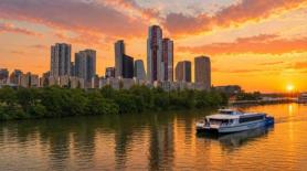Han River ferry carries over 500,000 passengers in less than a year