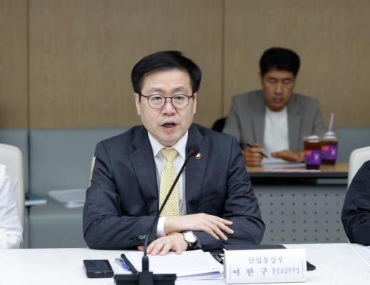 野 여한구 묻지마 경질, 인사 참사…판단 이유 설명해야