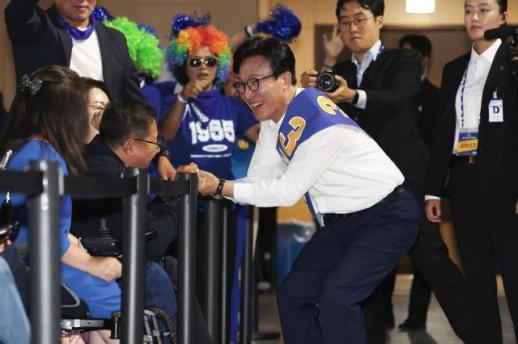 김민석, 총선 공천권 쥐었다...계파 갈등 봉합·보궐 선거 승리는 과제
