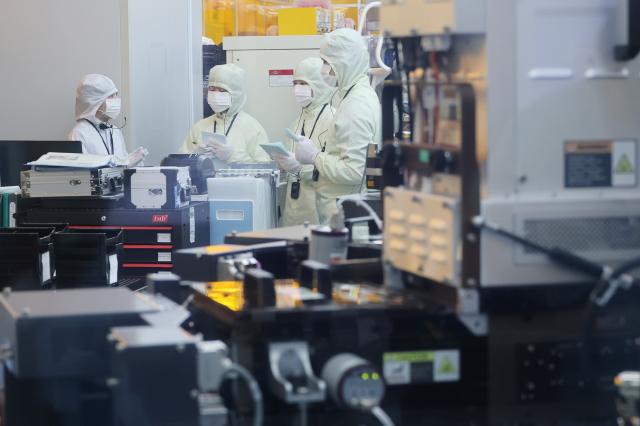 موديز ترفع توقعات النمو الاقتصادي لكوريا الجنوبية إلى 3.5%... ازدهار قطاع الرقائق الإلكترونية حتى منتصف العام المقبل