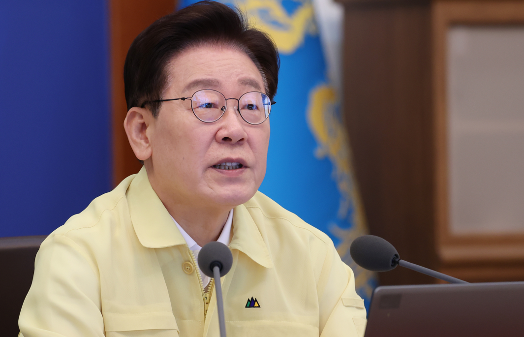 李대통령 정쟁보다 손 맞잡을 때…金대표 벽 없는 원팀