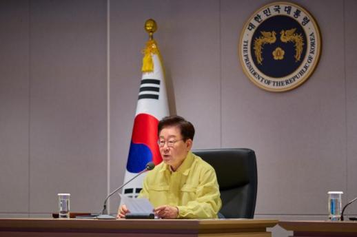 李대통령, 재건축 허용 주장 吳시장에 집값 폭등 가능성 높여선 안 돼