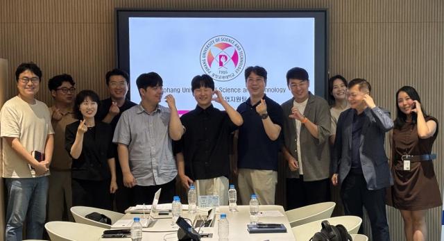 포항시는 18일 체인지업그라운드에서 2026년도 ‘글로벌 진출 협력 네트워킹 지원사업’ 참가기업 및 포스텍 관계자들과 성과공유회를 개최했다 사진포항시
