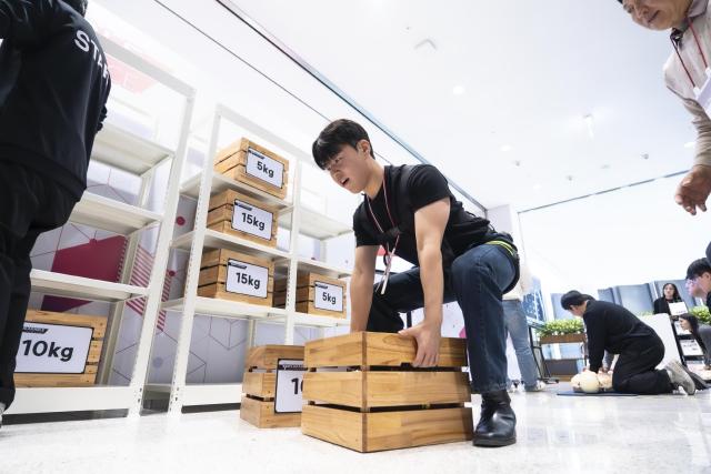LG shifts board leadership to independent directors ahead of tighter ESG rules