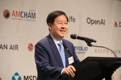Finance minister denies discrimination against US firms amid business concerns