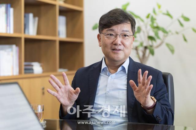 권남훈 산업연구원장 인터뷰사진유대길 기자 dbeorlf123ajunewscom