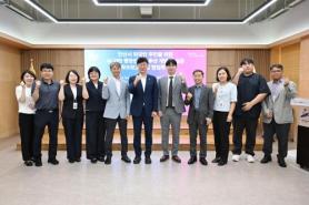 Thị trưởng Lee Min-keun của thành phố Ansan: Cải thiện dịch vụ hành chính cho người nước ngoài không rào cản ngôn ngữ