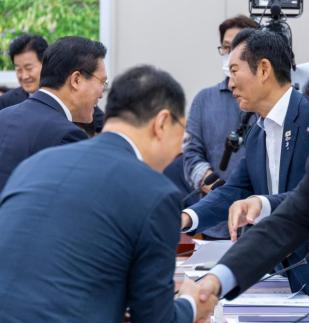 여야, 외통위서 UFS 축소 공방…북미회담 전제·안보 우려