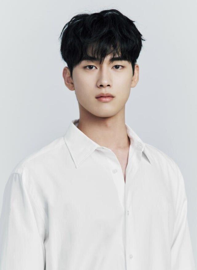 홍민기 사진페이블컴퍼니 제공