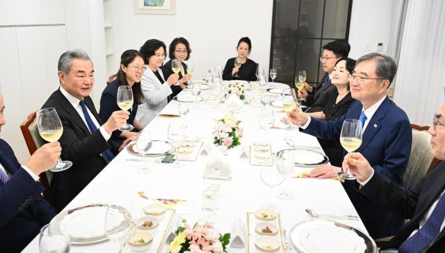 사진외교부
