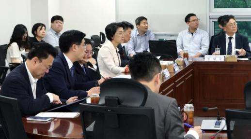 당정, 미래대응기금 신설 논의…구체적 규모는 확정 안 해