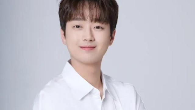 가수 이찬원 사진티엔엔터테인먼트