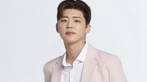 가수 박지현 사진그레이스이엔엠