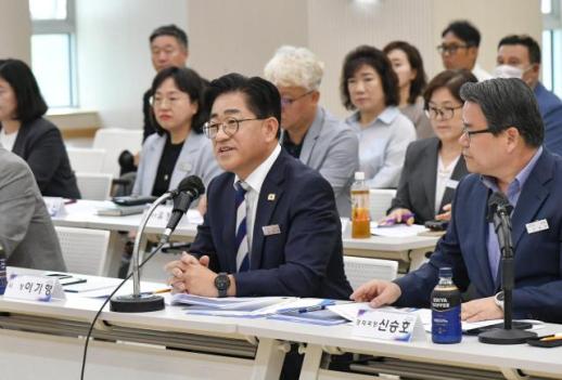 이기형 김포시장, 9개 건설사·16개 현장과 상생 논의...지역업체 참여 확대 추진