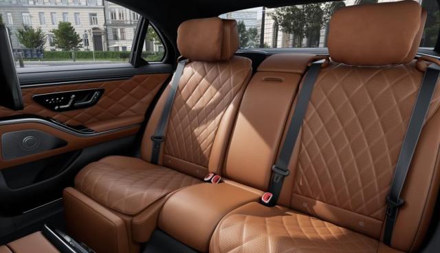 더 뉴 메르세데스 벤츠 S500 4MATIC Long 2열사진벤츠코리아