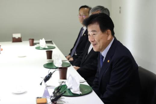 정동영 트럼프 발 지각 변동...국민과 함께 가야 힘 생겨