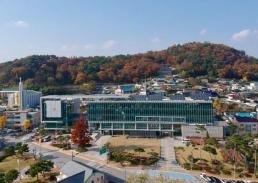 경찰, 취재진 폭행 개표소 봉쇄 시위대 2명 구속영장 신청