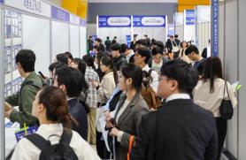 Koreas Q1 payroll gains skew older while youth jobs slump