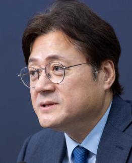 홍익표 정무수석 조희대 대법관 제청, 법적으로 더 따져봐야…관행서 동떨어져