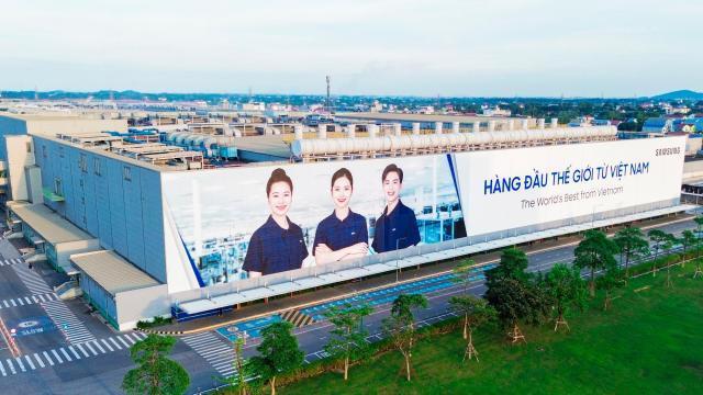 Nhà máy sản xuất smartphone Samsung Electronics VIETNAM SEVT pháp nhân Samsung Electronics tại Thái Nguyên Việt Nam nằm trong Khu công nghiệp Yên Bình tỉnh Thái Nguyên Ảnh Samsung Electronics Việt Nam