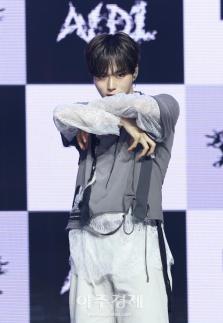 [포토] 포즈 취하는 알디원 준서