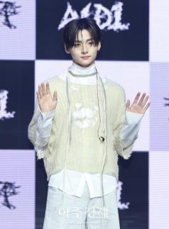 [포토] 포즈 취하는 알디원 상원