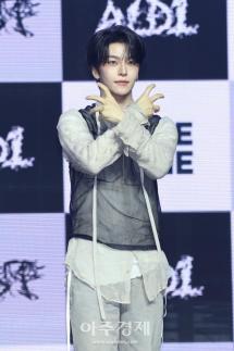 [포토] 포즈 취하는 알디원 씬롱