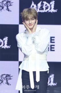 [포토] 포즈 취하는 알디원 상현